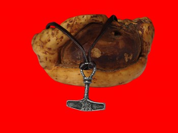 Kette Mit Anhänger "Mjölnir"